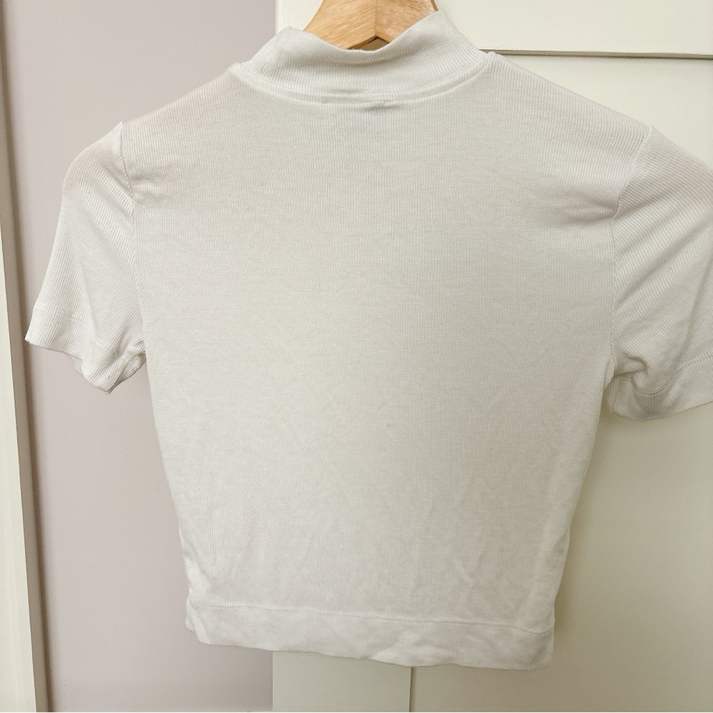 Babaton white Cropped top